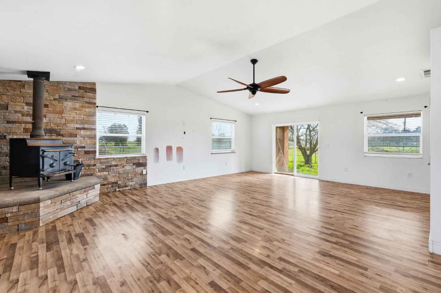 10225 Browning Street Elverta, CA 95626 - Photo 13 of 50