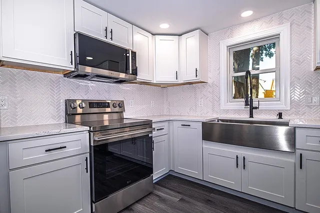 $639,000 | 68 Highway 108, Newfields, NH 03856