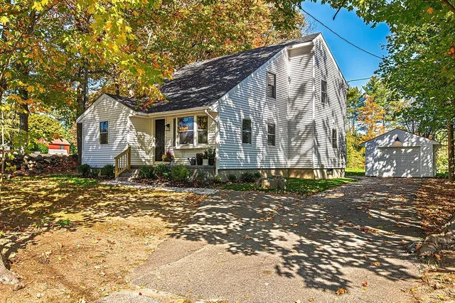 $639,000 | 68 Highway 108, Newfields, NH 03856