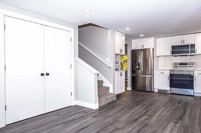 $639,000 | 68 Highway 108, Newfields, NH 03856