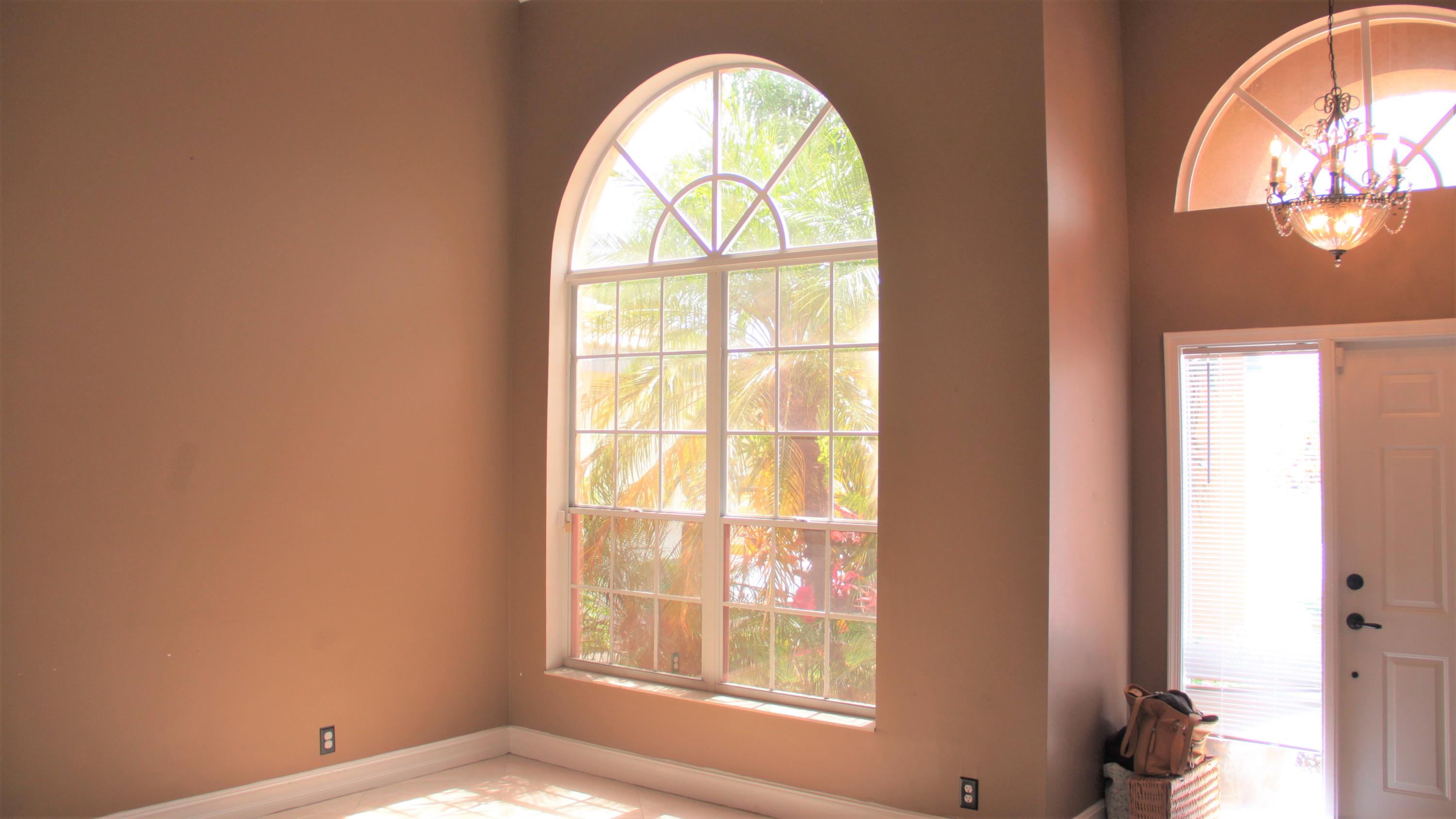 18974 Concerto Drive Boca Raton, FL 33498 - Photo 7 of 19 07 Living Room