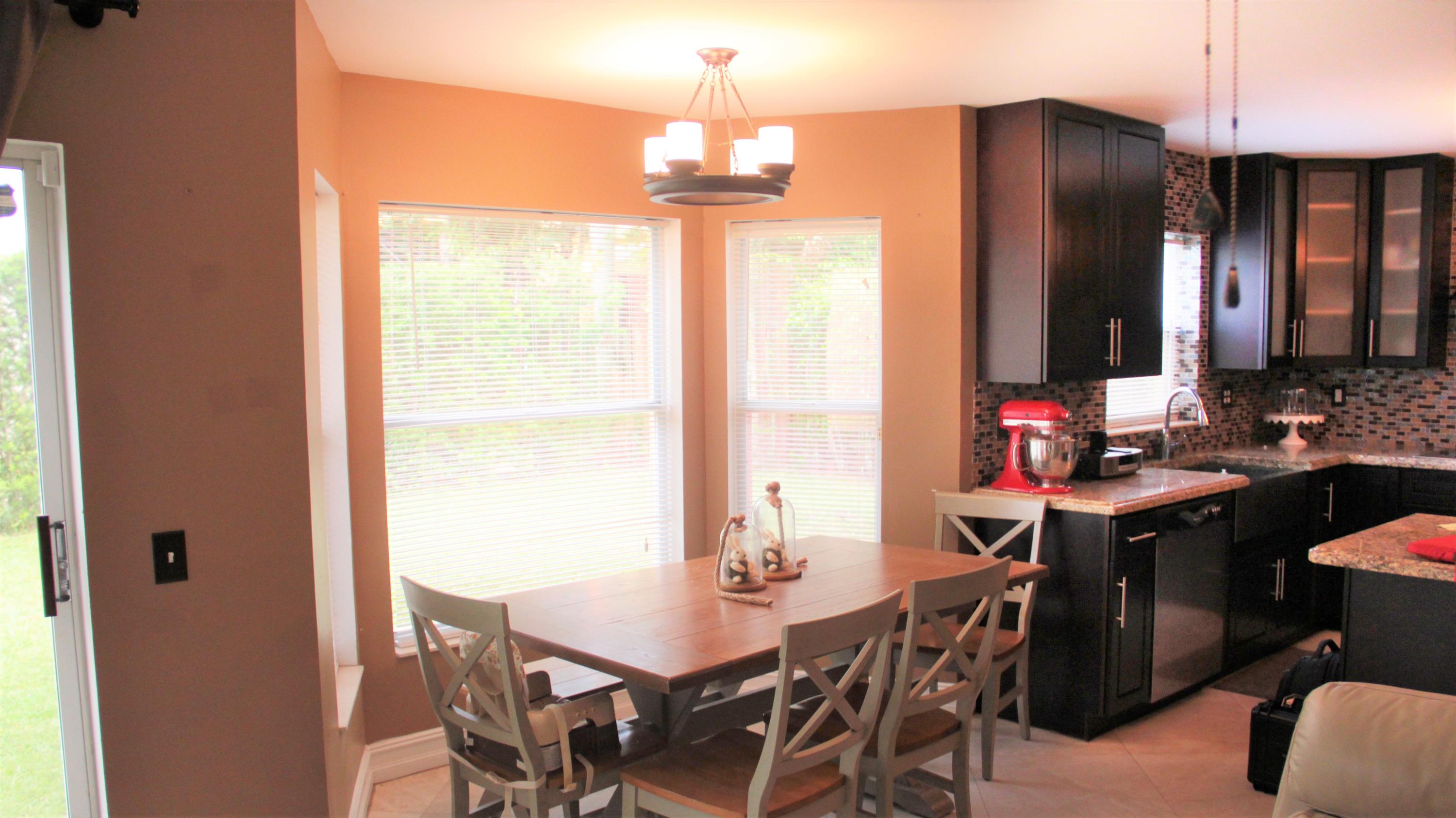 18974 Concerto Drive Boca Raton, FL 33498 - Photo 9 of 19 09 Breakfast Nook