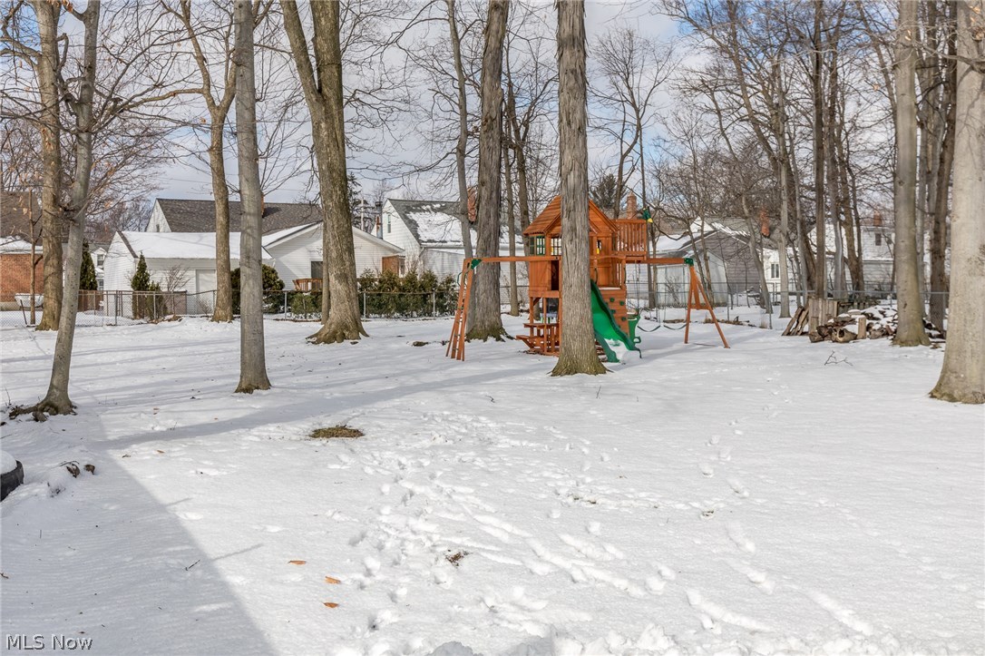 1140 West Miner Road Mayfield Heights, OH 44124 - Photo 25 of 26
