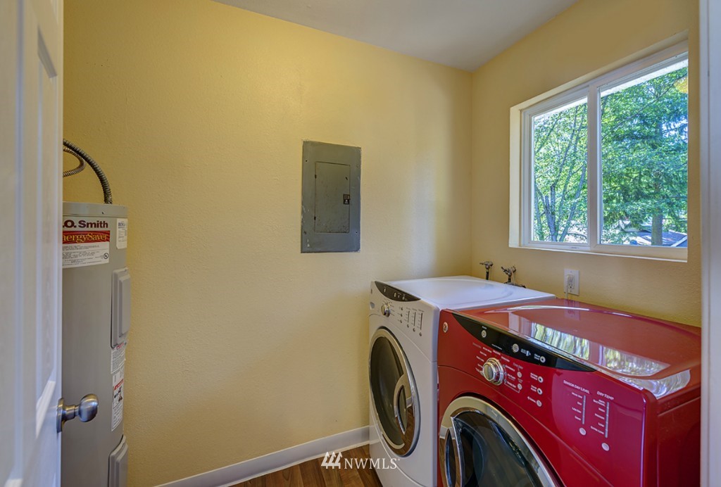 103 219th Place Southeast Bothell, WA 98021 - Photo 7 of 15