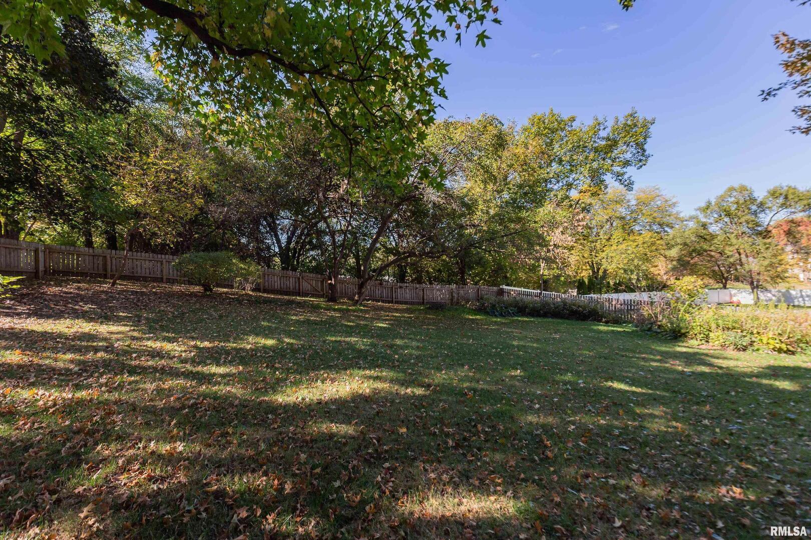 4324 Spring Street Davenport, IA 52807 - Photo 40 of 41 Gallery Image 40