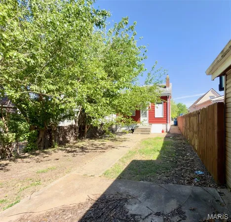 $70,000 | 739 Regina Avenue, St. Louis, MO 63125