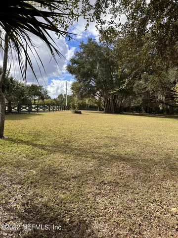 $149,000 | 11 Southeast 265th Court Road, Umatilla, FL 32784