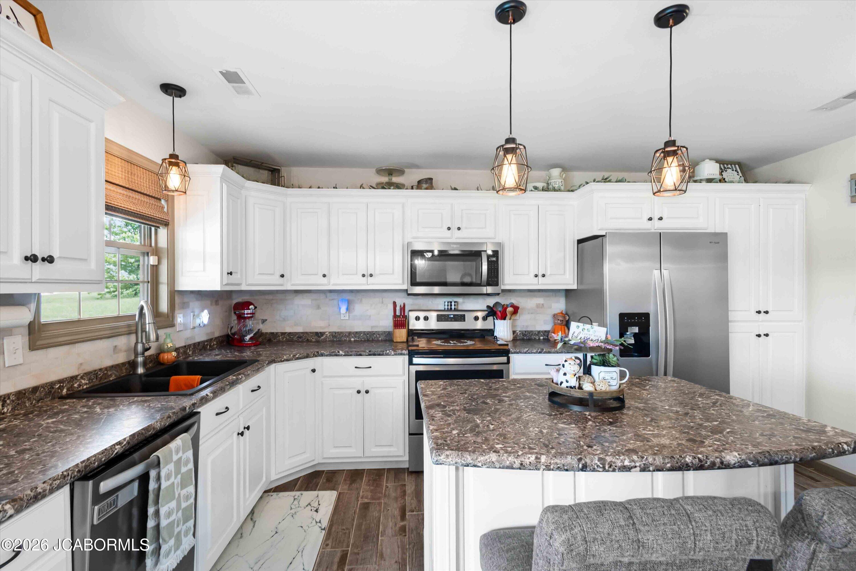 9812 Old Forge Road Eugene, MO 65032 - Photo 14 of 36 Gallery Image 14