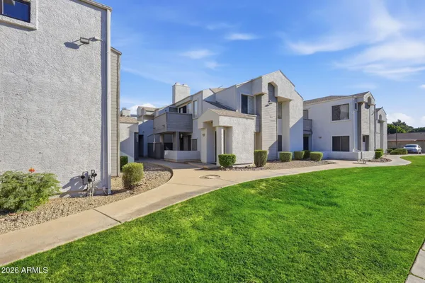 $1,250 | 9209 North 59th Avenue, Unit 205, Glendale, AZ 85302