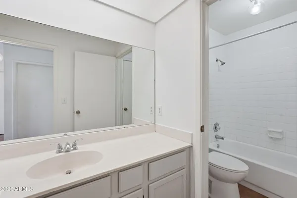 $1,250 | 9209 North 59th Avenue, Unit 205, Glendale, AZ 85302