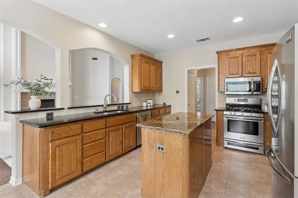 $629,900 | 8616 Spectrum Drive, McKinney, TX 75072