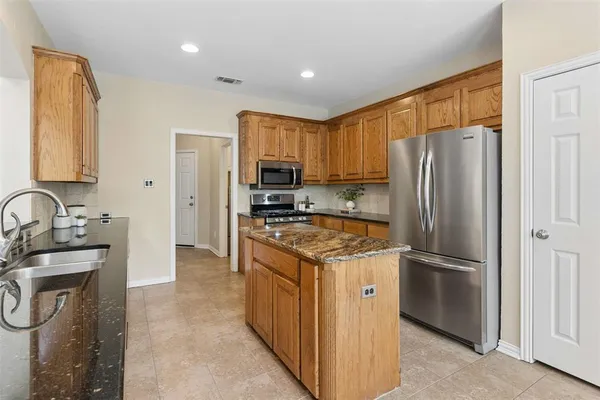 $629,900 | 8616 Spectrum Drive, McKinney, TX 75072