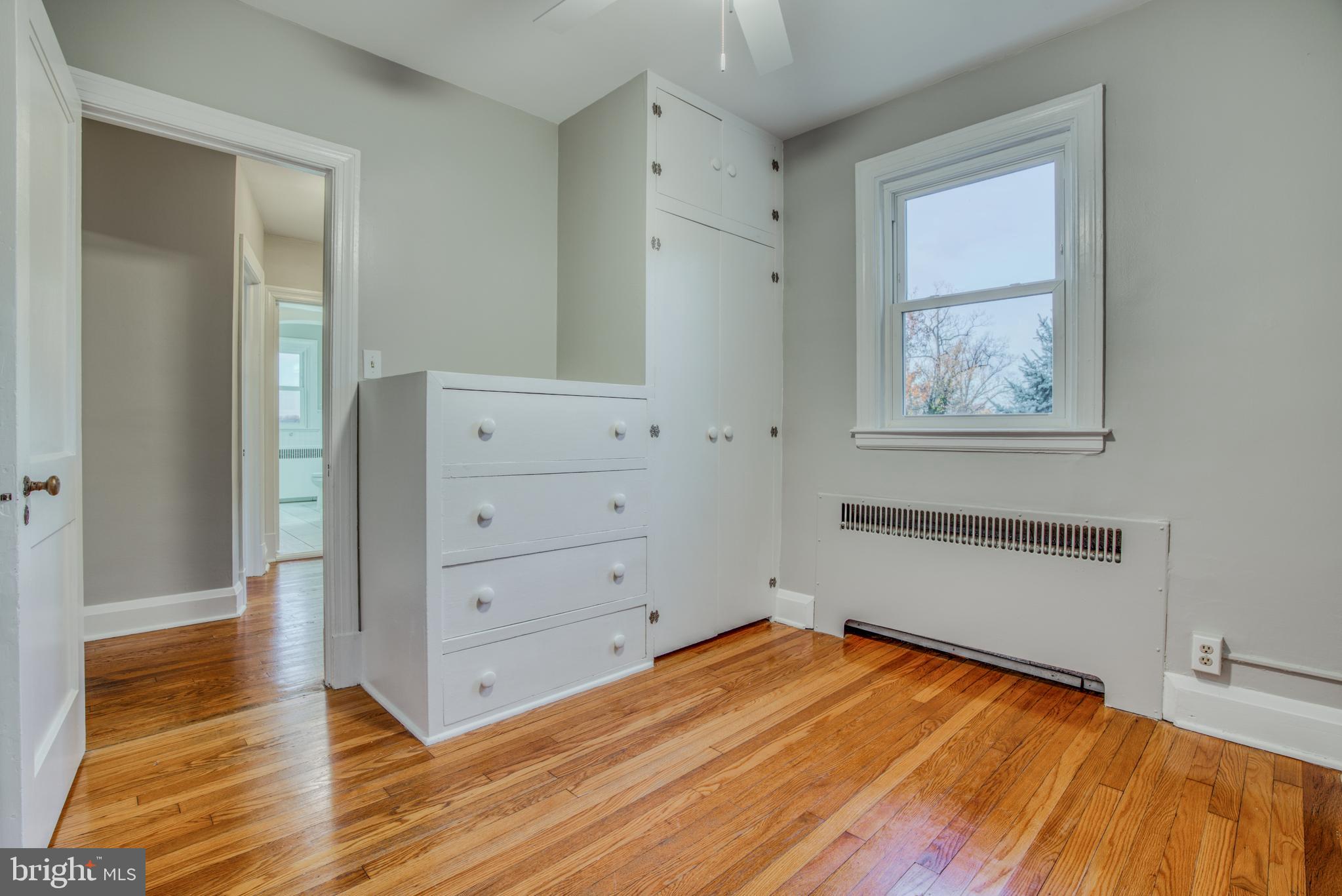 7301 Old Harford Road Baltimore, MD 21234 - Photo 20 of 24 3RD BEDROOM BOAST BUILT-INS