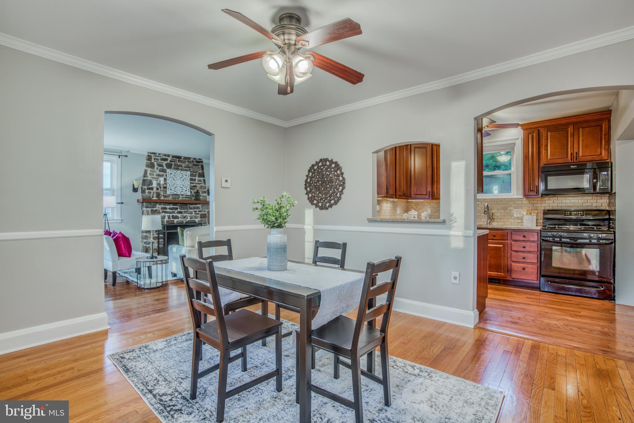 7301 Old Harford Road Baltimore, MD 21234 - Photo 4 of 24 CHECK OUT THE ARCHED DOORWAYS TO LIV RM + KITCHEN