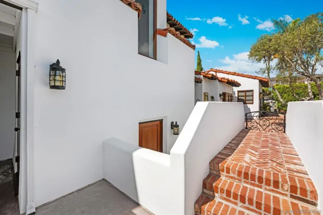 $2,950,000 | 4435 Conde Place, San Diego, CA 92103