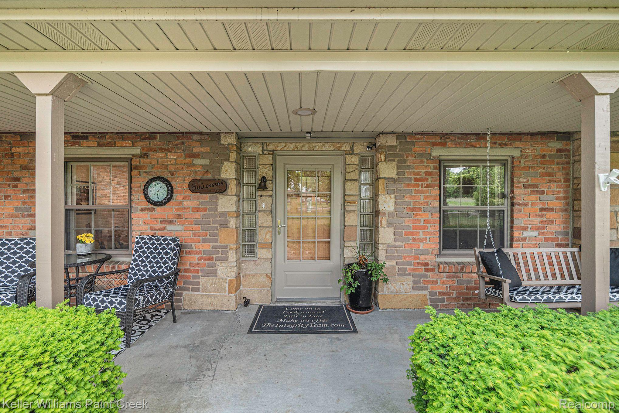 3354 East Cook Road Grand Blanc, MI 48439 - Photo 6 of 35 Updates & upgrades from top to bottom.
