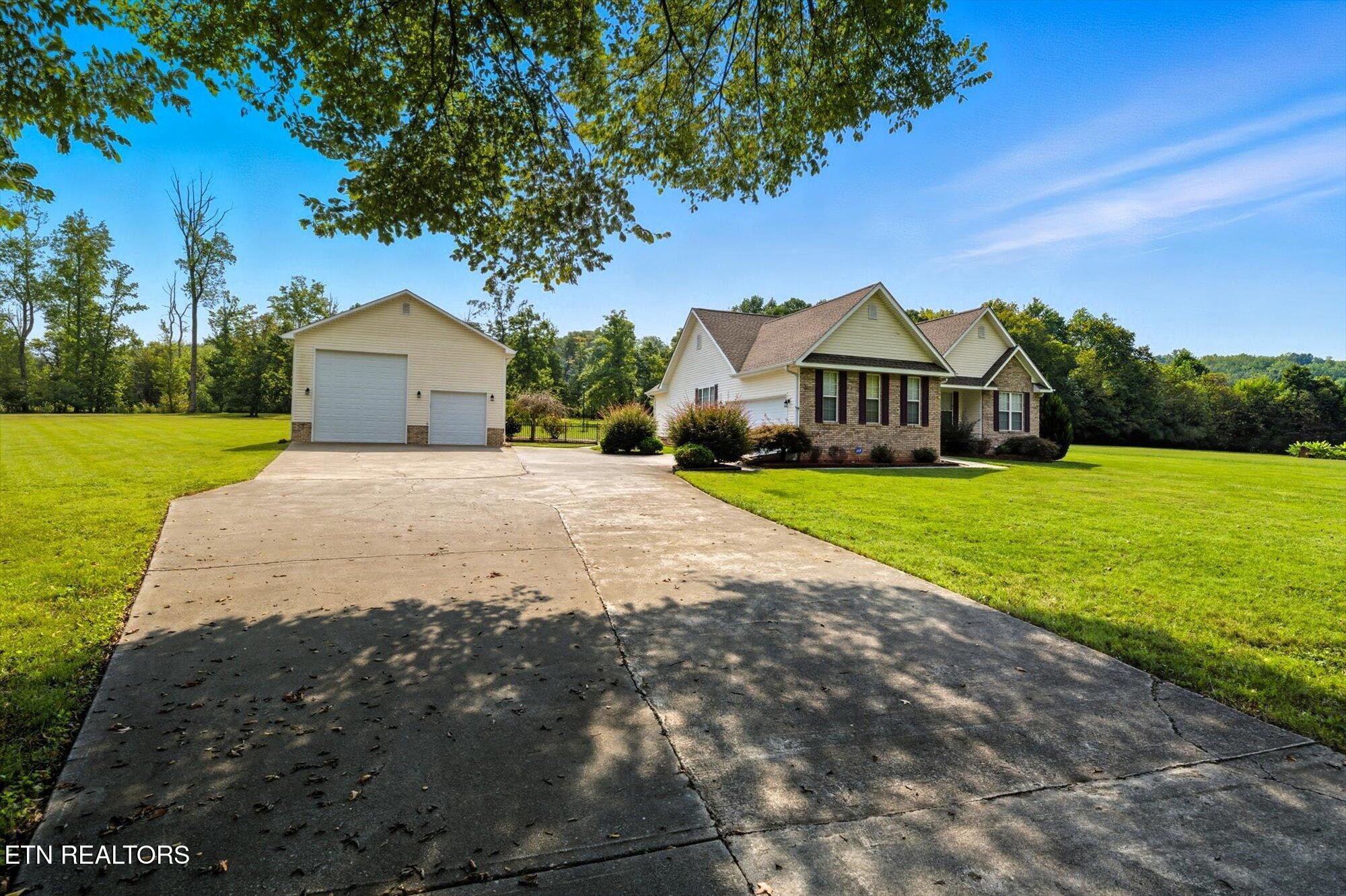 702 Highway 307 Athens, TN 37303 - Photo 5 of 20