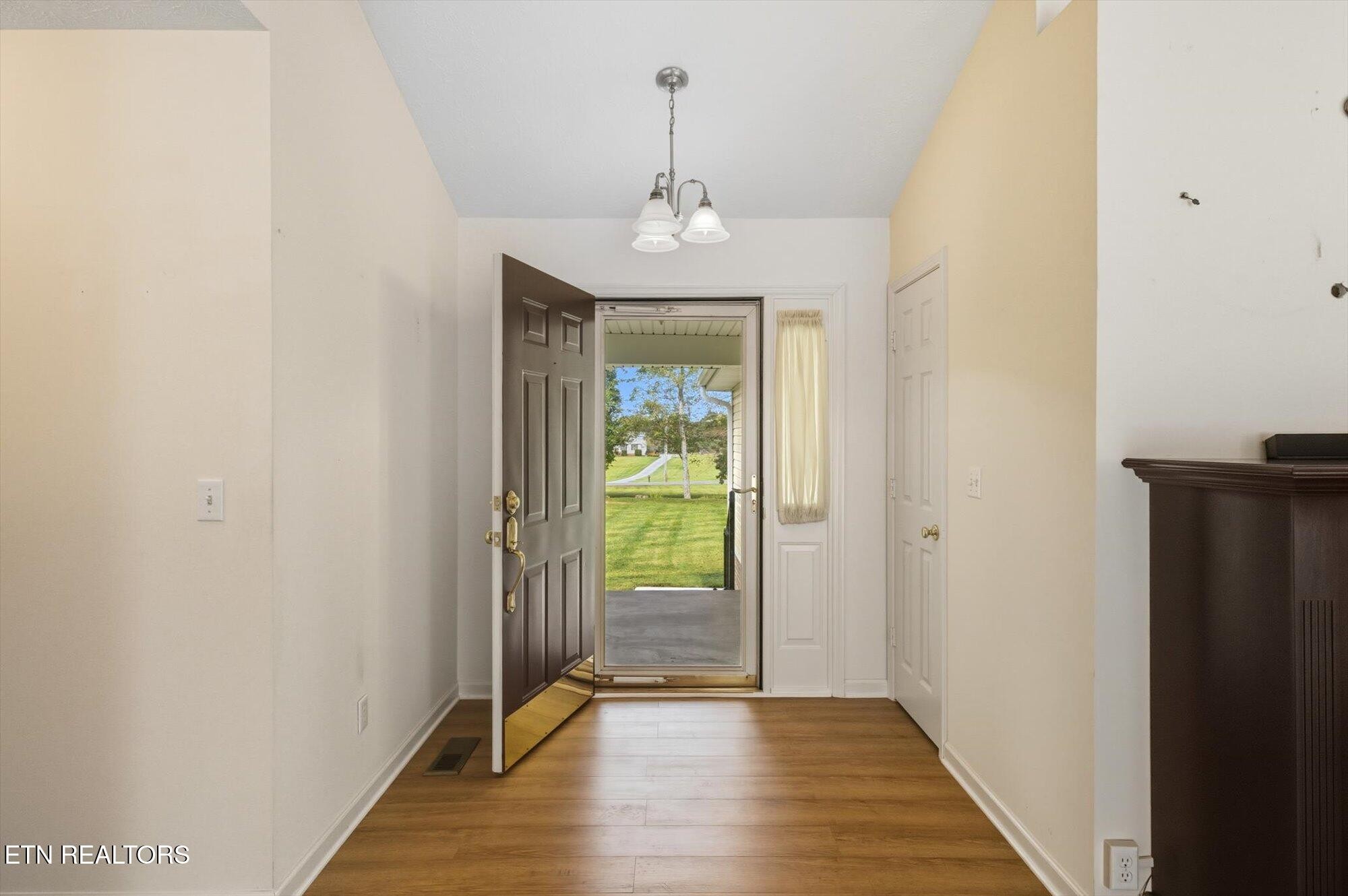702 Highway 307 Athens, TN 37303 - Photo 7 of 20