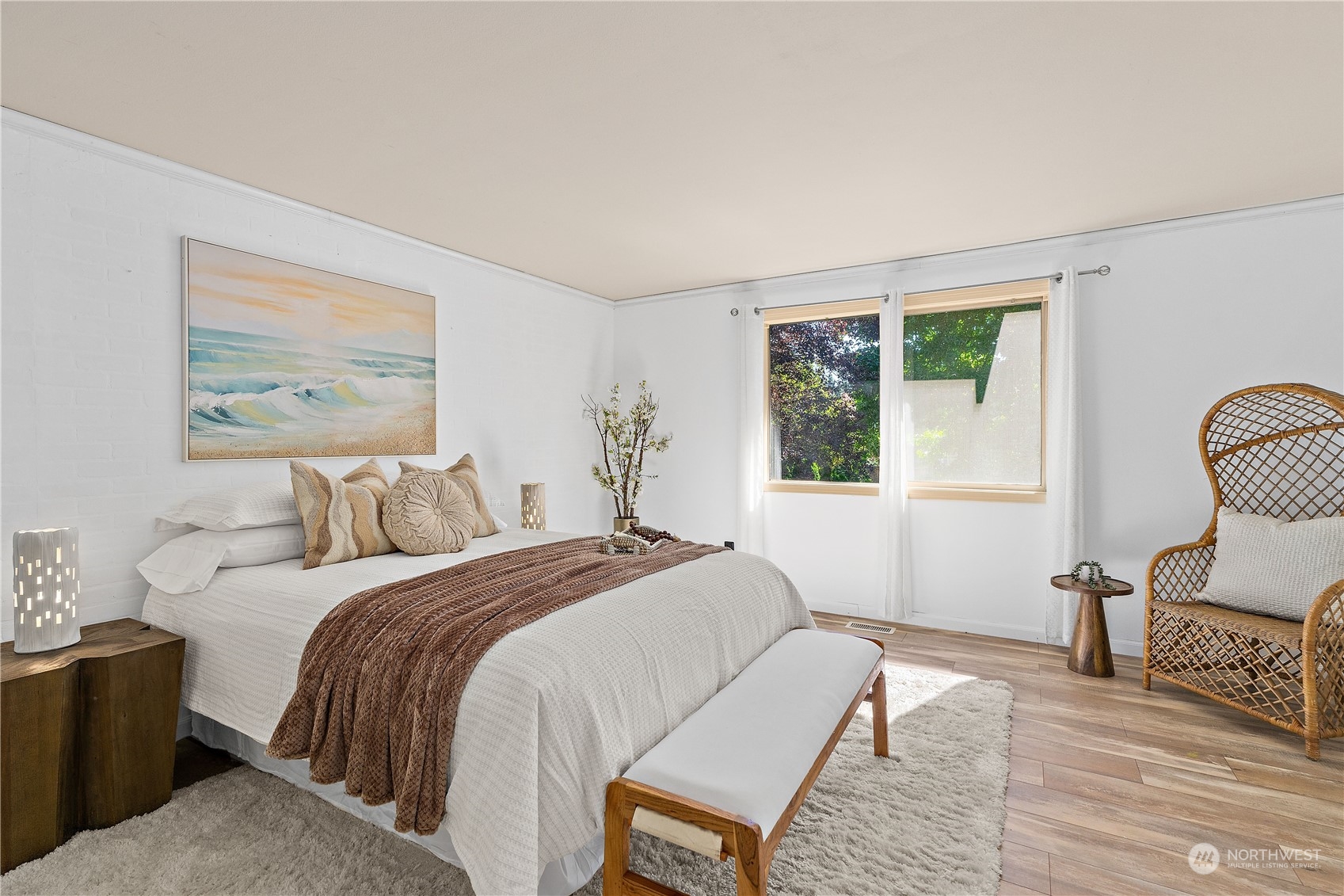 10935 Northeast 157th Street Bothell, WA 98011 - Photo 15 of 31 Gallery Image 15