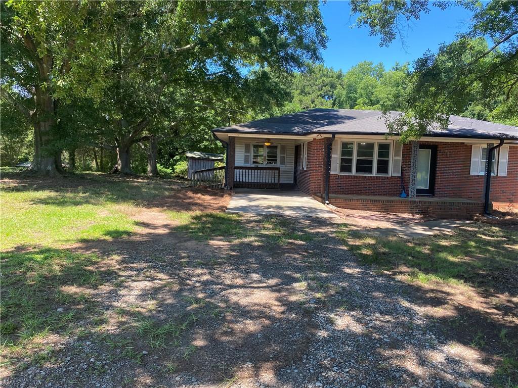 2281 Fork Creek Road Bowman, GA 30624 - Photo 1 of 55