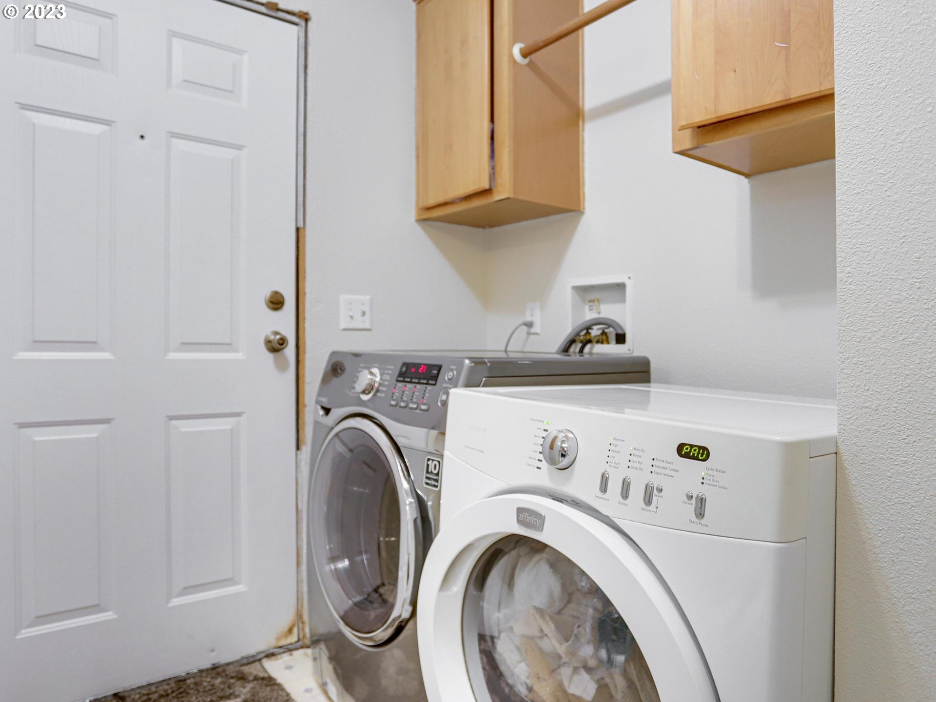 1819 Southeast Orient Drive, Unit 1 Gresham, OR 97080 - Photo 13 of 30 a utility room with dryer and washer