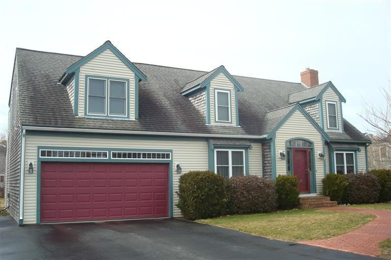 17 Windsor Road Sandwich, MA 02563 - Photo 1 of 14 Primary Photo