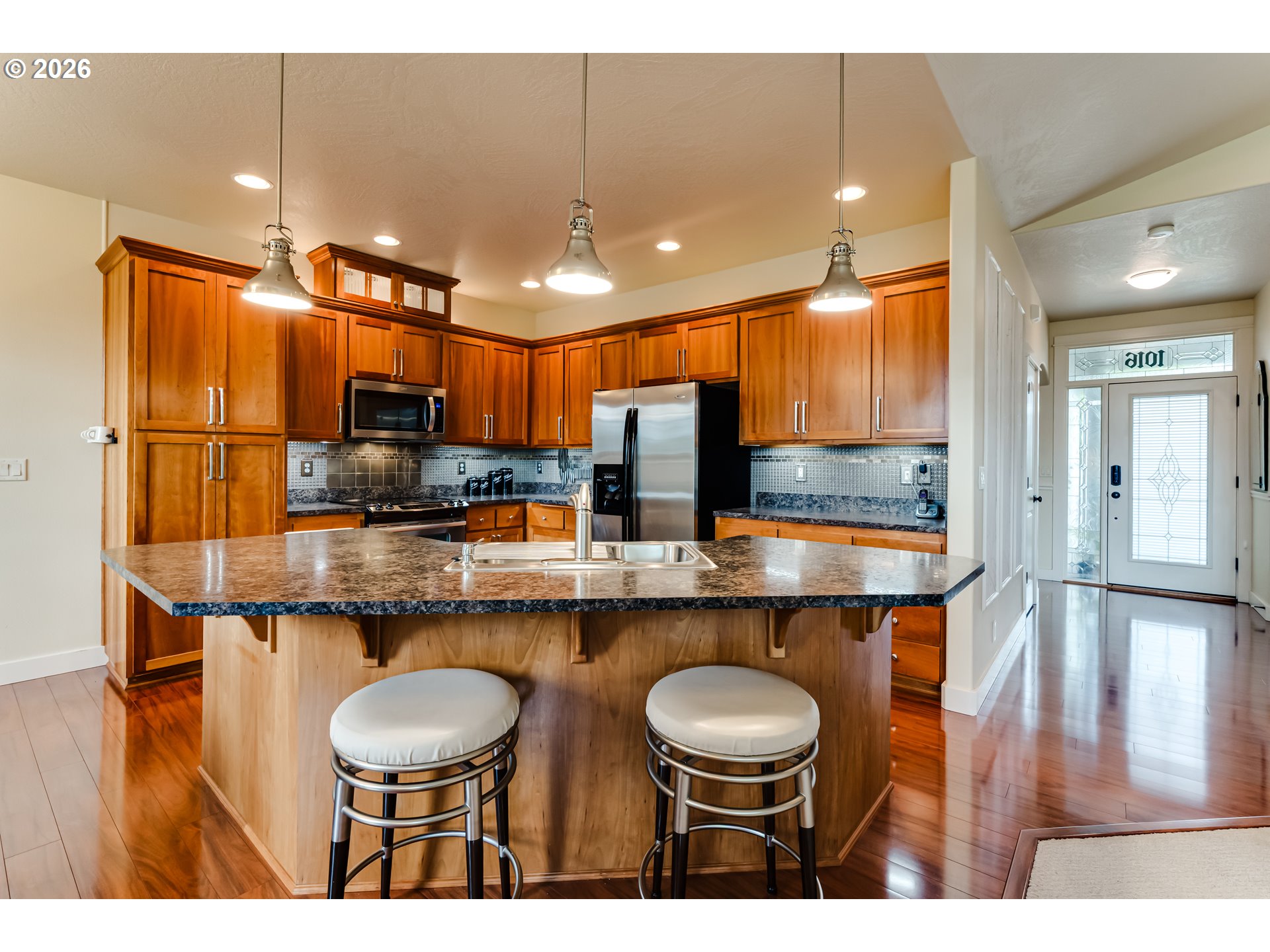 1016 Fieldcrest Avenue Junction City, OR 97448 - Photo 8 of 28 Kitchen