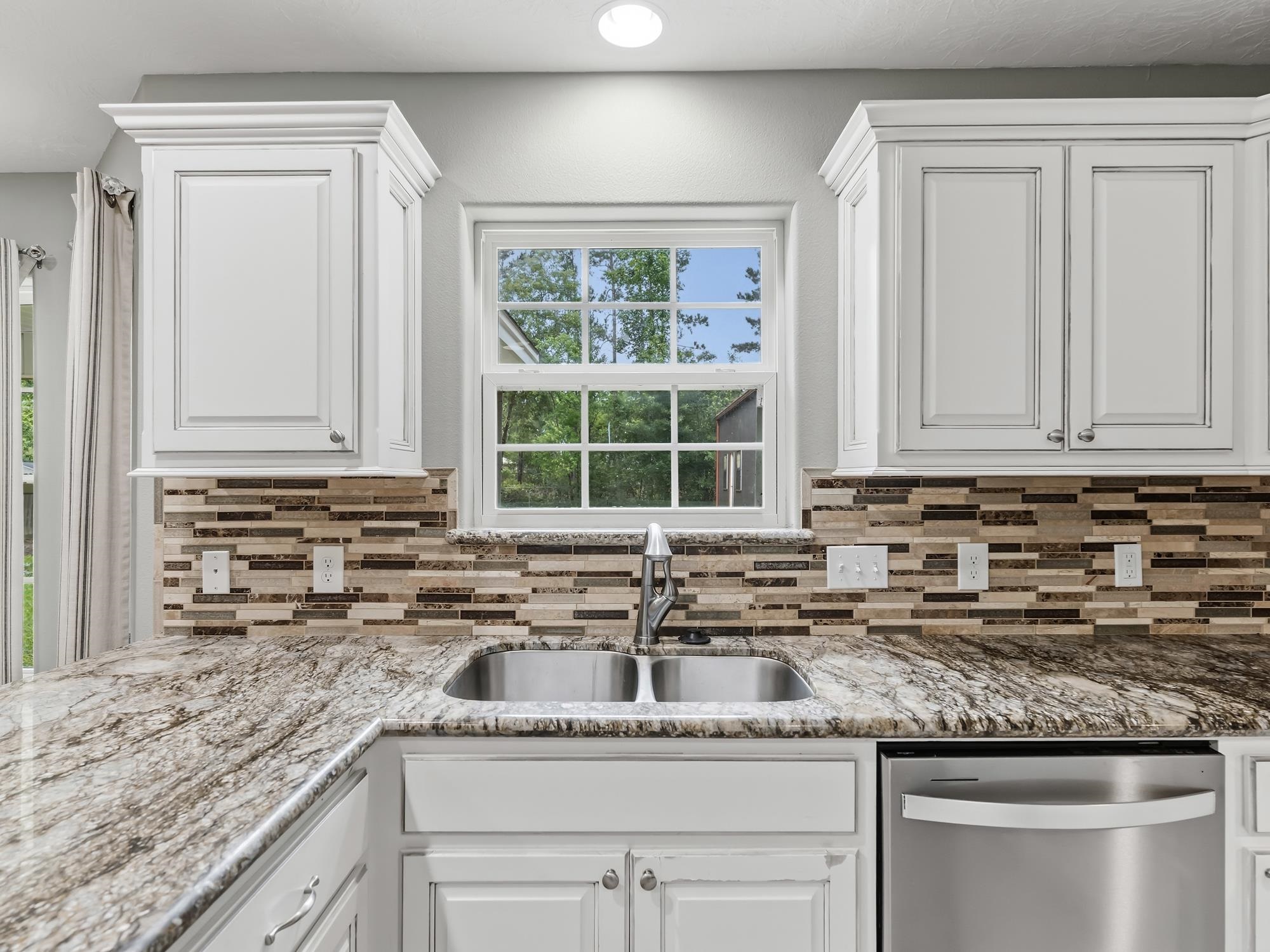 8235 Keith Road Lumberton, TX 77657 - Photo 15 of 39