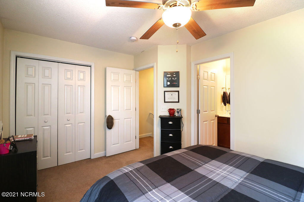 300 Burley Drive, Unit 9 Hubert, NC 28539 - Photo 12 of 25 19