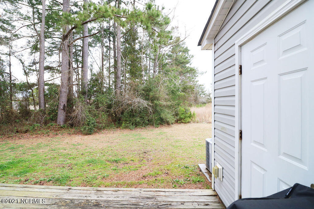 300 Burley Drive, Unit 9 Hubert, NC 28539 - Photo 23 of 25 6