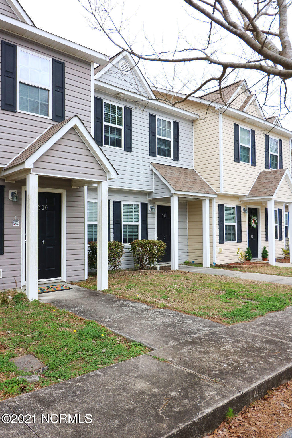 300 Burley Drive, Unit 9 Hubert, NC 28539 - Photo 4 of 25 3