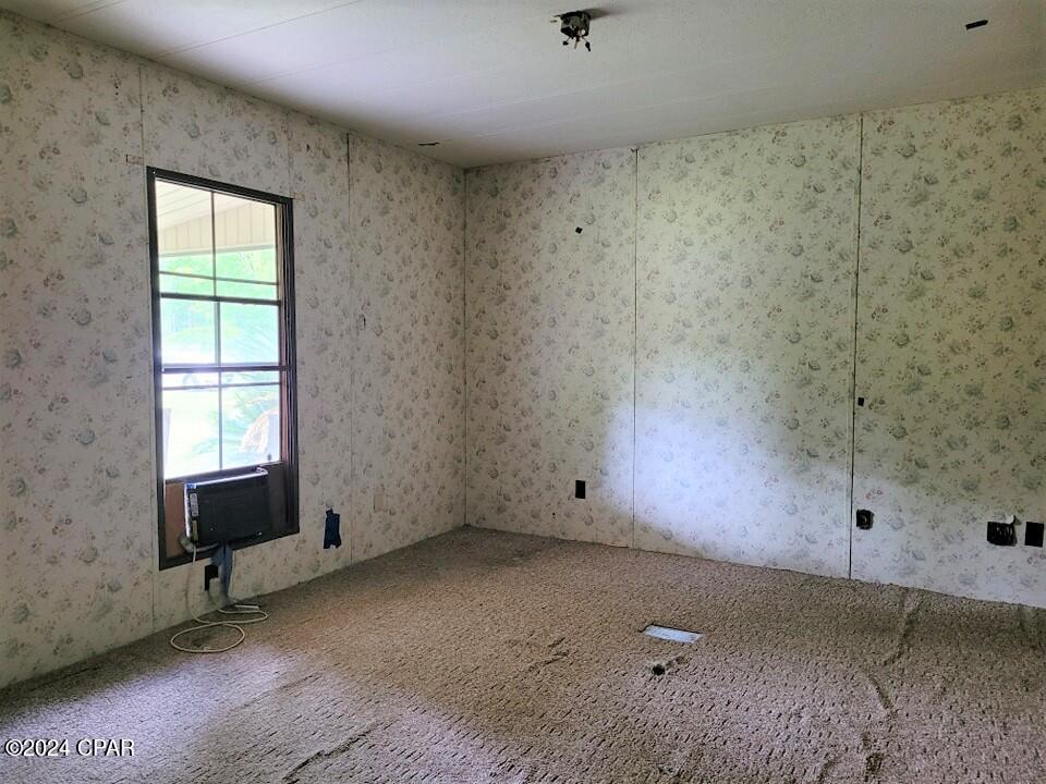608 Hutchinson Road Chipley, FL 32428 - Photo 8 of 31 Gallery Image 8