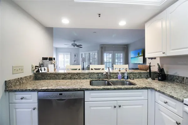 $7,400 | 1338 Siesta Bayside Drive, Unit 1338C, Sarasota, FL 34242