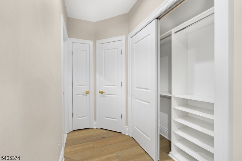 502 Tiffany Way Watchung, NJ 07069 - Photo 32 of 41 a view of bathroom