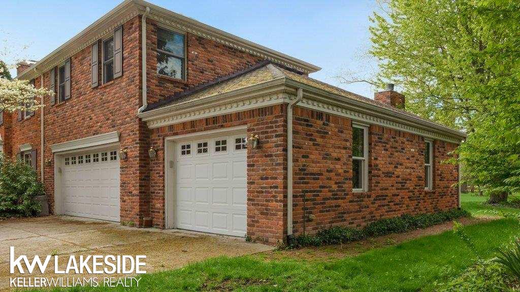 711 South Oxford Road Grosse Pointe Woods, MI 48236 - Photo 33 of 56