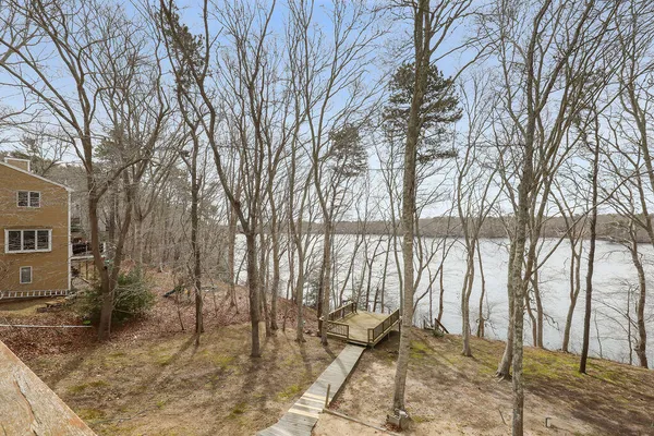 $859,000 | 75 Edgewater Road, Mashpee, MA 02649