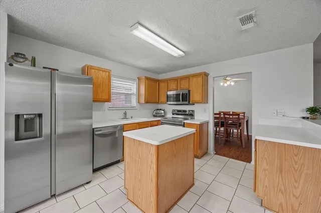 $2,400 | 703 Primrose Lane, Rockwall, TX 75032