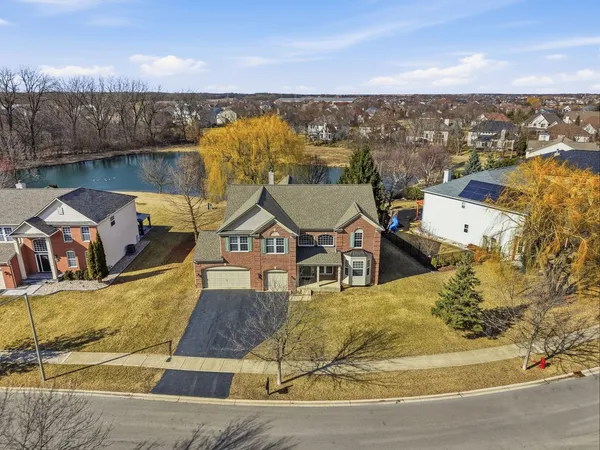 $699,000 | 12312 Blue Iris Lane, Plainfield, IL 60585