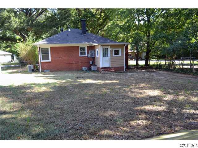 1708 Brook Road Charlotte, NC 28205 - Photo 12 of 12 Gallery Image 12
