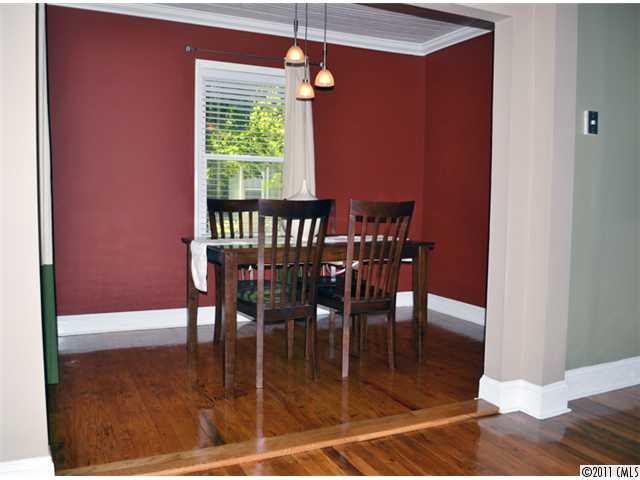 1708 Brook Road Charlotte, NC 28205 - Photo 5 of 12 Gallery Image 5