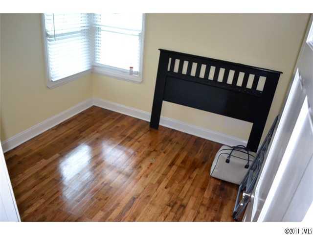 1708 Brook Road Charlotte, NC 28205 - Photo 9 of 12 Gallery Image 9