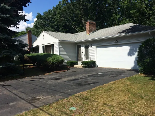 $2,950 | 83 Helena Street, Leominster, MA 01453