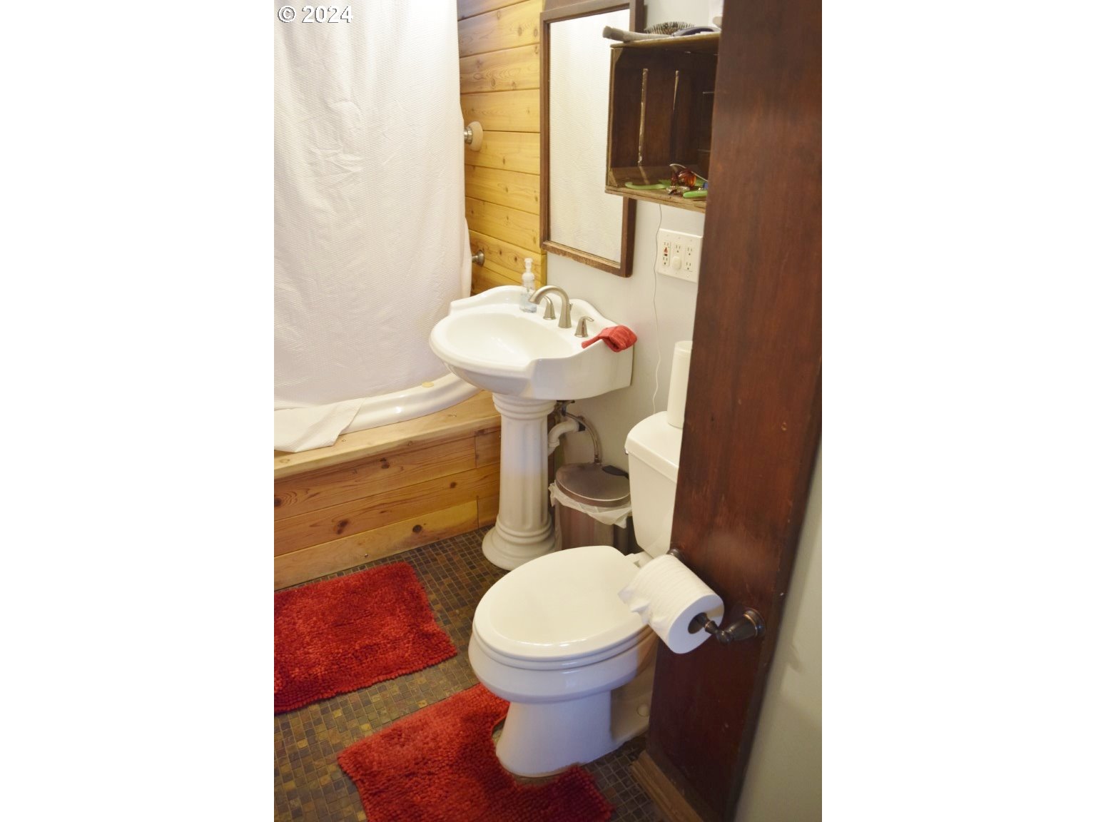 454 East Main Street Athena, OR 97813 - Photo 11 of 36