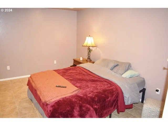 $359,000 | 454 East Main Street, Athena, OR 97813