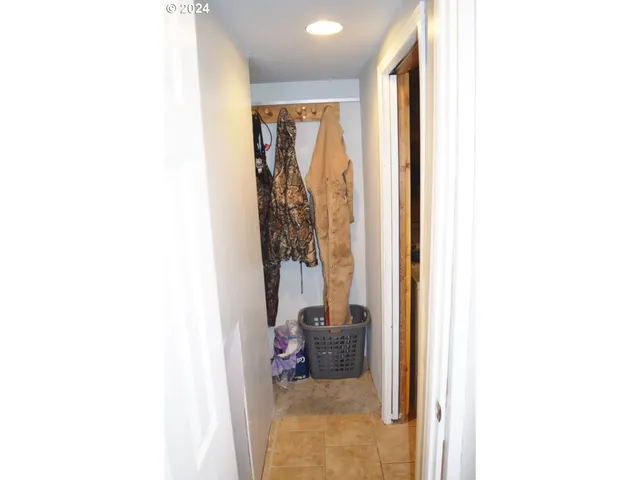 $359,000 | 454 East Main Street, Athena, OR 97813