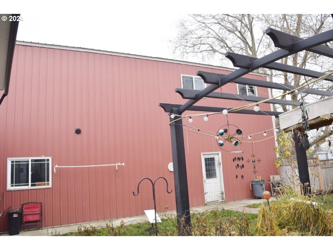 454 East Main Street Athena, OR 97813 - Photo 28 of 36