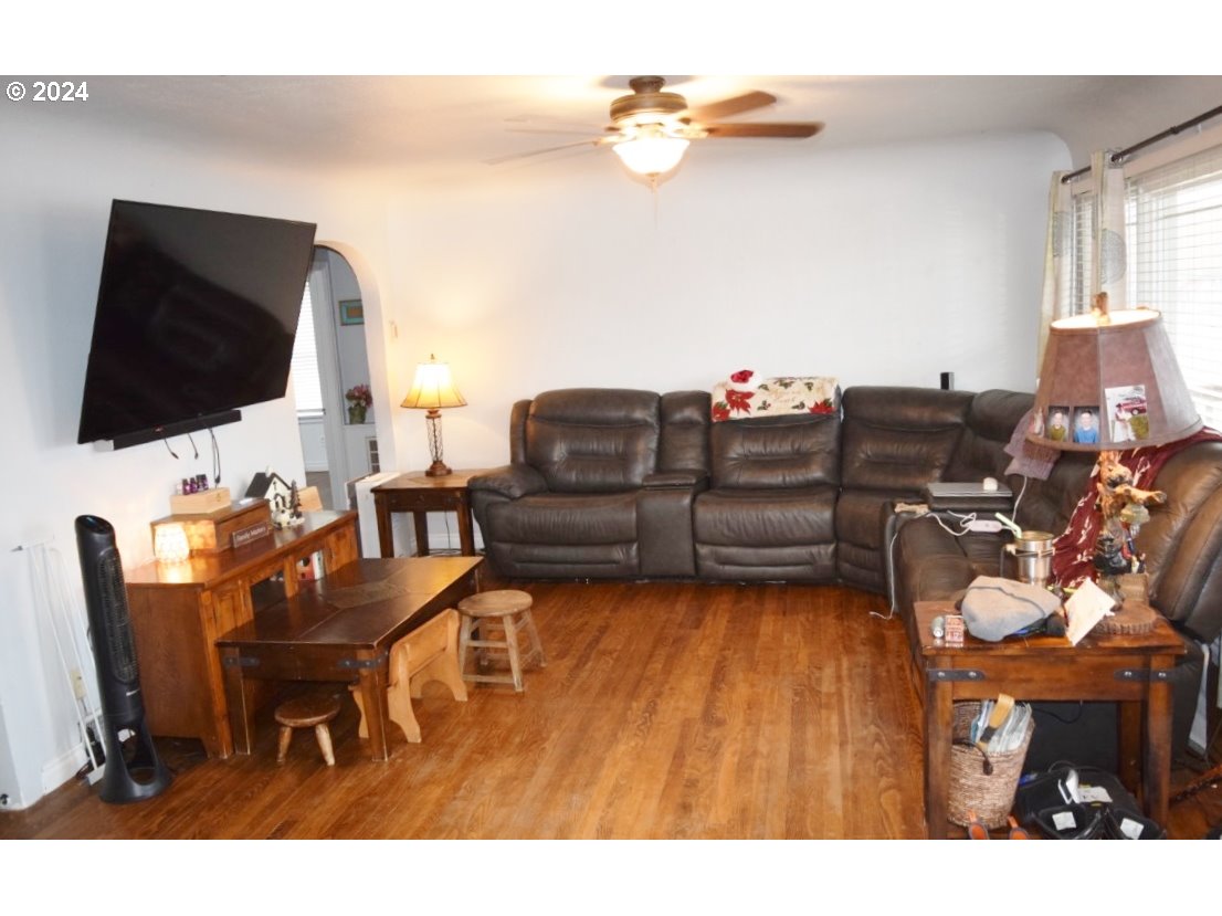 454 East Main Street Athena, OR 97813 - Photo 5 of 36