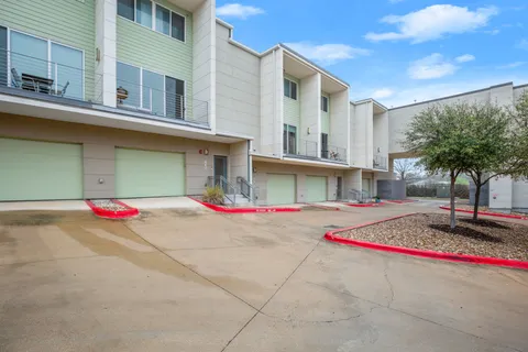 $250,000 | 604 North Bluff Drive, Unit 235, Austin, TX 78745