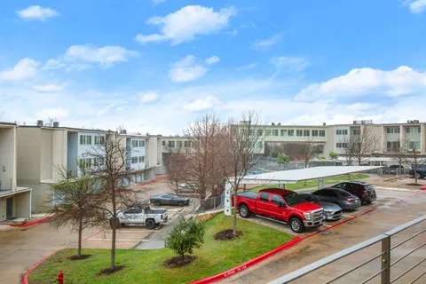 $250,000 | 604 North Bluff Drive, Unit 235, Austin, TX 78745