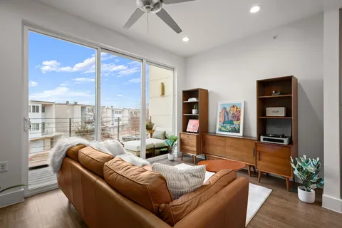 $250,000 | 604 North Bluff Drive, Unit 235, Austin, TX 78745